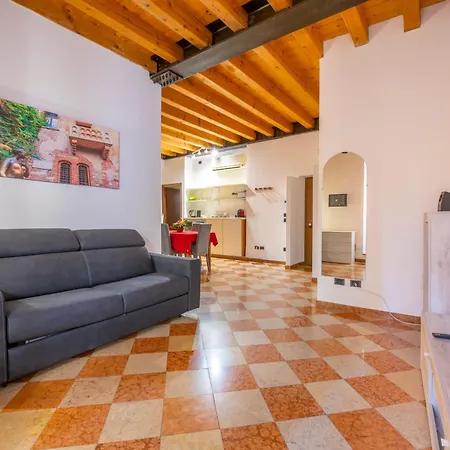 Apartamento Palace Mazzini Center 1 Verona